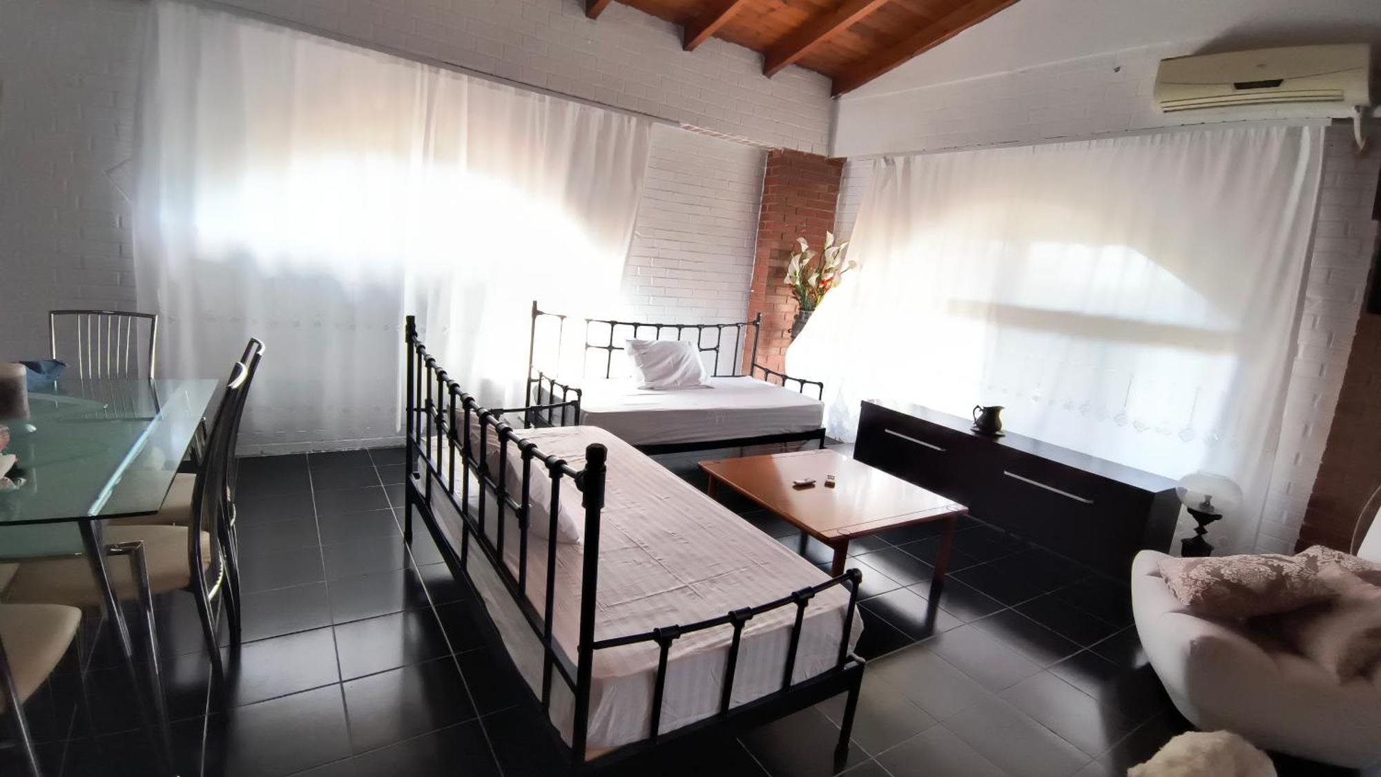 Polyxeni Apartments & Rooms Qeparo Esterno foto