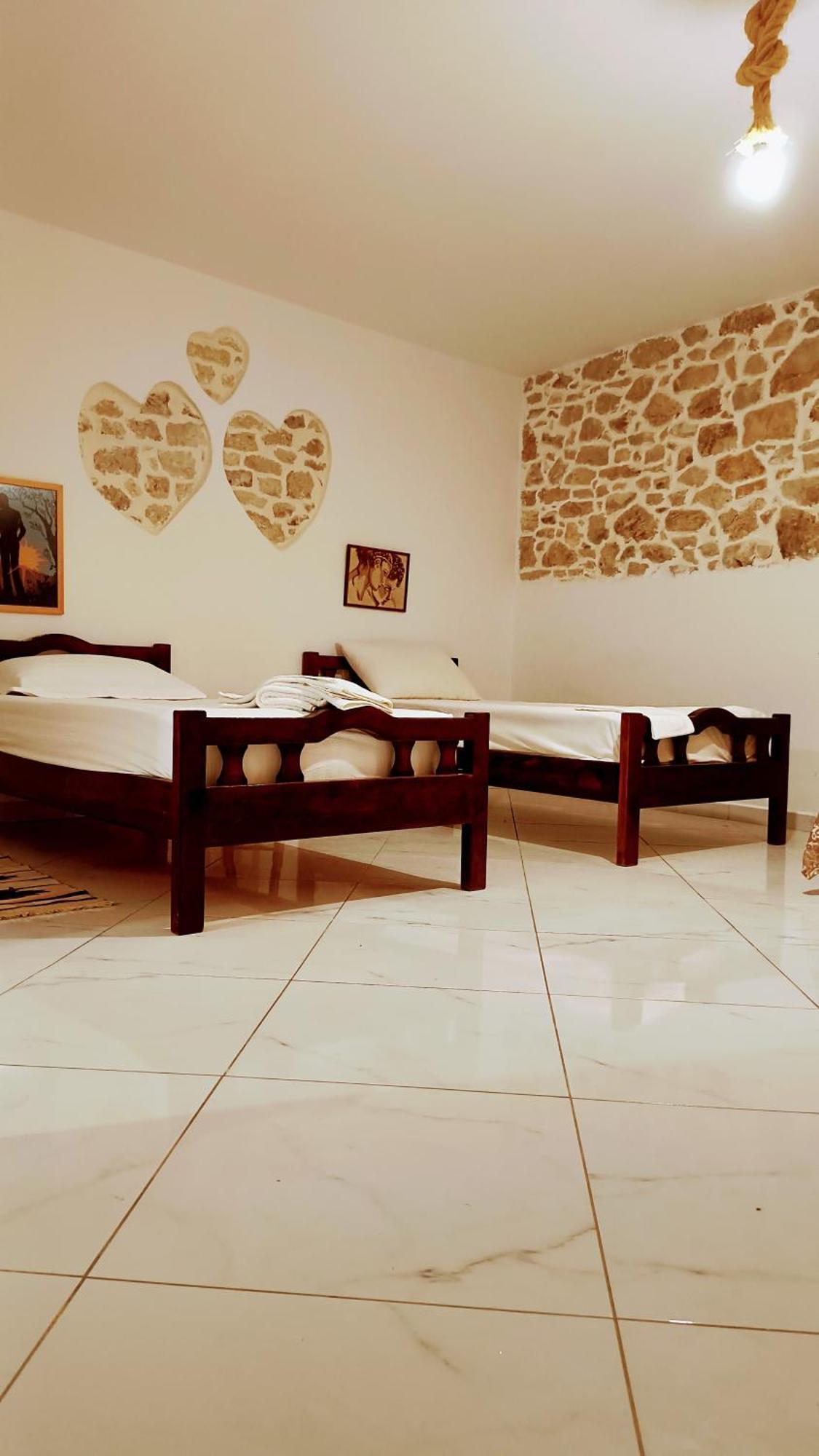 Polyxeni Apartments & Rooms Qeparo Esterno foto