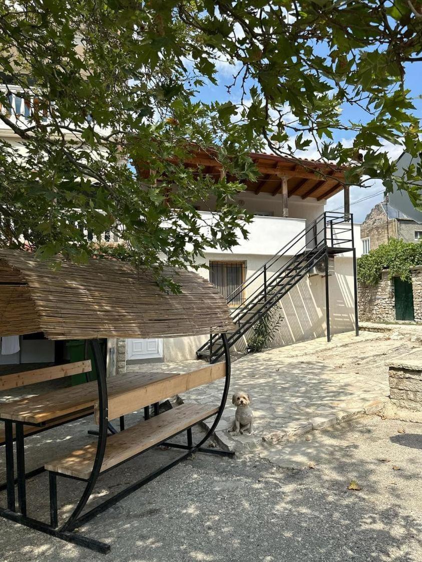 Polyxeni Apartments & Rooms Qeparo Esterno foto
